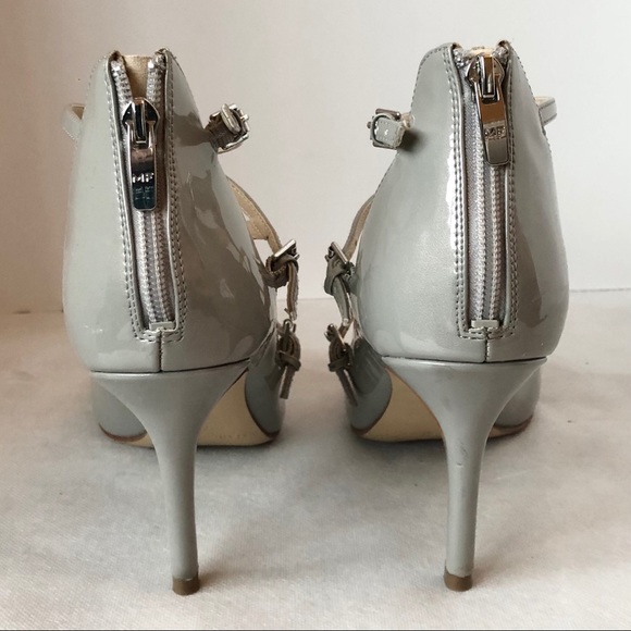 Marc Fisher light gray patent leather heels - Picture 6 of 8